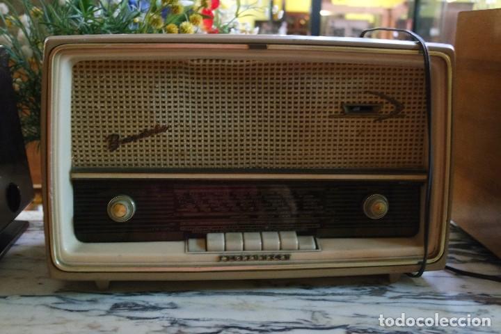 Radios de v&aacute;lvulas: R&Aacute;DIO MARCA BANDOLA. REF. 5916 - Foto 1