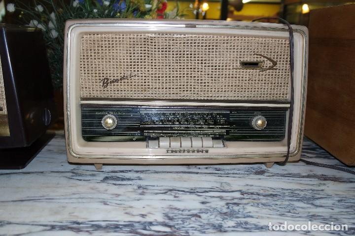 Radios de v&aacute;lvulas: R&Aacute;DIO MARCA BANDOLA. REF. 5916 - Foto 2