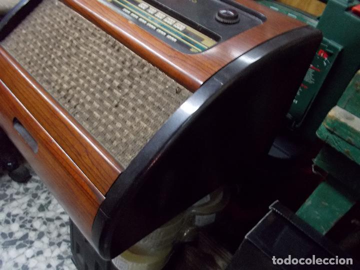 Radios de v&aacute;lvulas: Radio philco funcionando - Foto 9