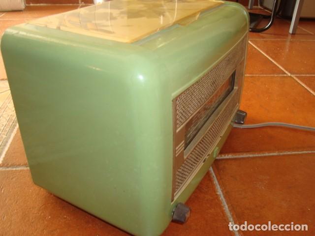 Radios de v&aacute;lvulas: RADIO PHILIPS VINTAGE A&Ntilde;OS 60 FUNCIONA - Foto 4