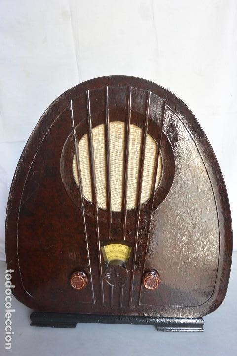 Radios de v&aacute;lvulas: Preciosa radio tipo capilla Philips - Foto 1