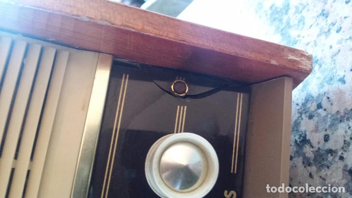 Radios de v&aacute;lvulas: antigua radio philips, funciona - Foto 6