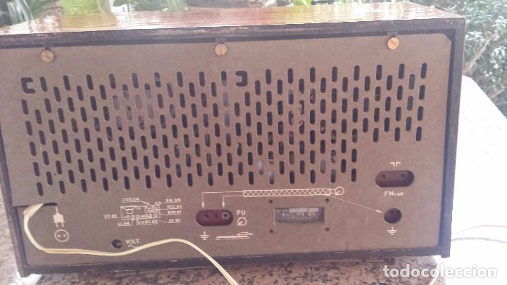 Radios de v&aacute;lvulas: antigua radio philips, funciona - Foto 7
