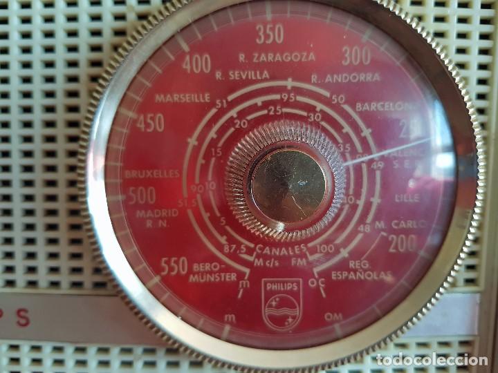 Radios de v&aacute;lvulas: ANTIGUA RADIO DE VALVULAS PHILIPS ( FUNCIONANDO) - Foto 2