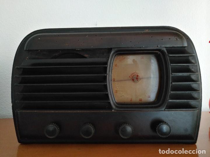 Radios de v&aacute;lvulas: Radio valvulas clarivision modelo a5 - Foto 1