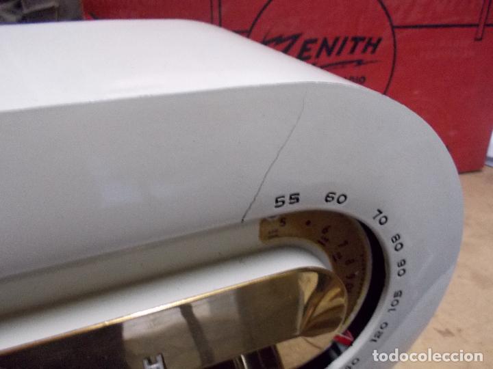 Radios de v&aacute;lvulas: Radio zenith en su caja original - Foto 8