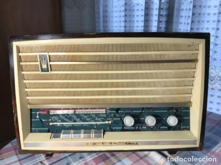 Radios de v&aacute;lvulas: Radio invicta (FUNCIONA) - Foto 3
