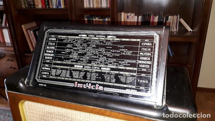 Radios de v&aacute;lvulas: Radio de v&aacute;lvulas antigua marca invicta mod. 243 - Foto 7
