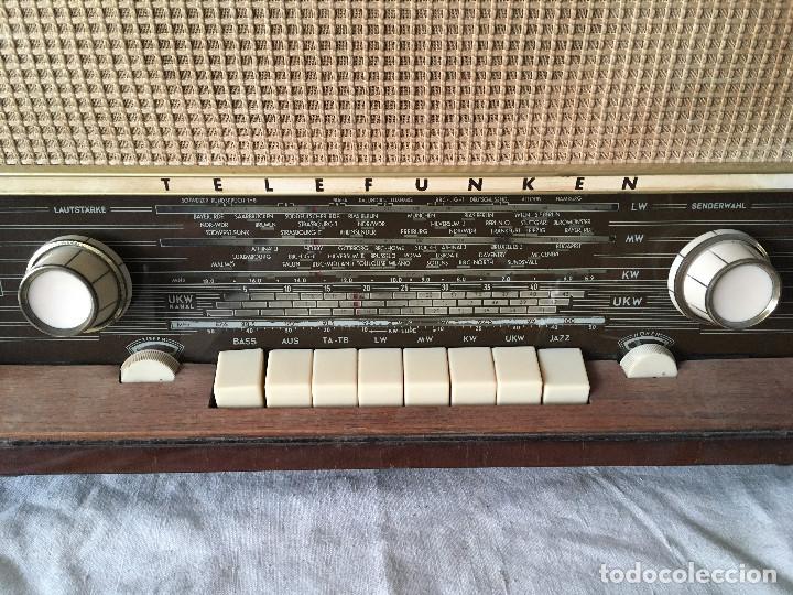 Radios de v&aacute;lvulas: RADIO MADERA TELEFUNKEN SIN CABLE - Foto 2
