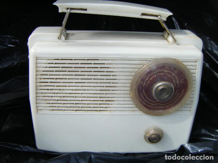 Radios de v&aacute;lvulas: ANTIGUA RADIO DE MANO - Foto 3