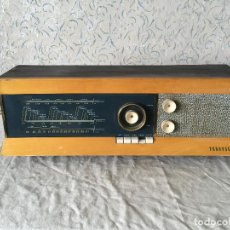 Radios de válvulas: RADIO FERGUSON GRAN BRETAÑA 1958. MODELO FUTURA.MUY DECORATIVA. Lote 115735843