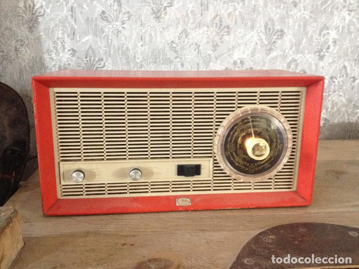 Radios de v&aacute;lvulas: RADIO SBR R18 220 V.RETRO - Foto 1