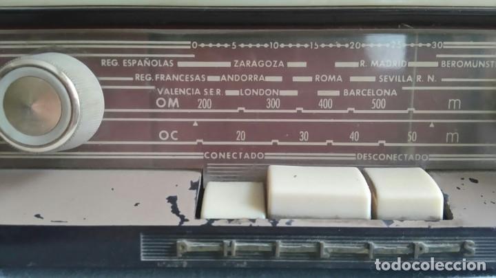 Radios de v&aacute;lvulas: RADIO PHILIPS B2E92U FUNCIONANDO.A&Ntilde;O 1959.ESPA&Ntilde;A - Foto 7
