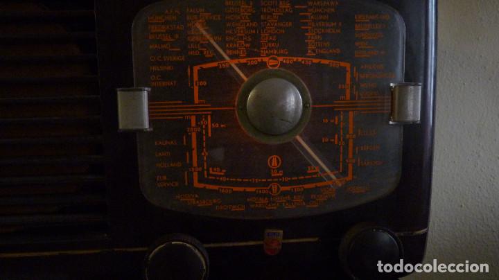 Radios de v&aacute;lvulas: RADIO A V&Aacute;LVULAS PHILIPS.MODELO RARO.FUNCIONANDO - Foto 3