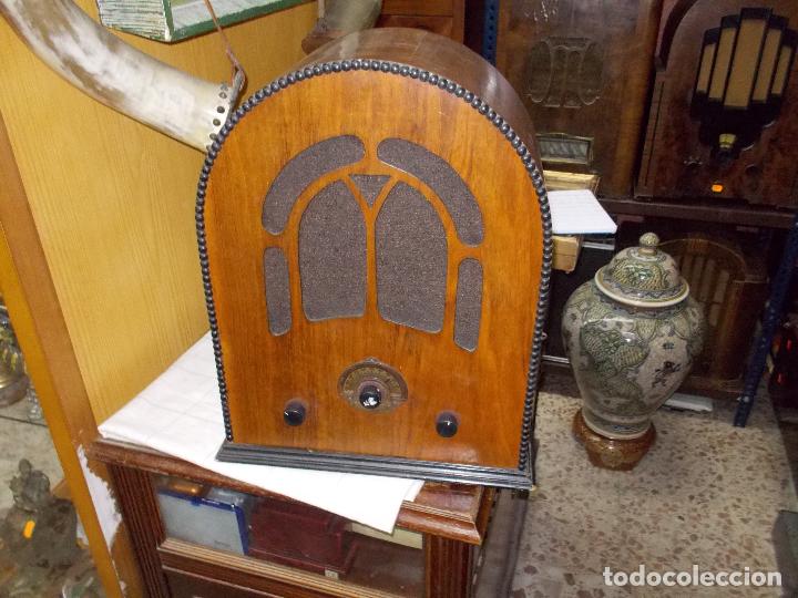Radios de v&aacute;lvulas: Radio capilla funcionando - Foto 1