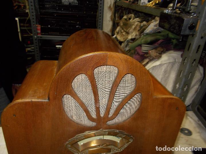Radios de v&aacute;lvulas: Radio capilla funcionando - Foto 5