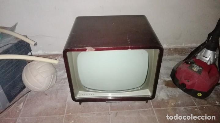 Radios de v&aacute;lvulas: TELEVISOR PHILIPS - Foto 1