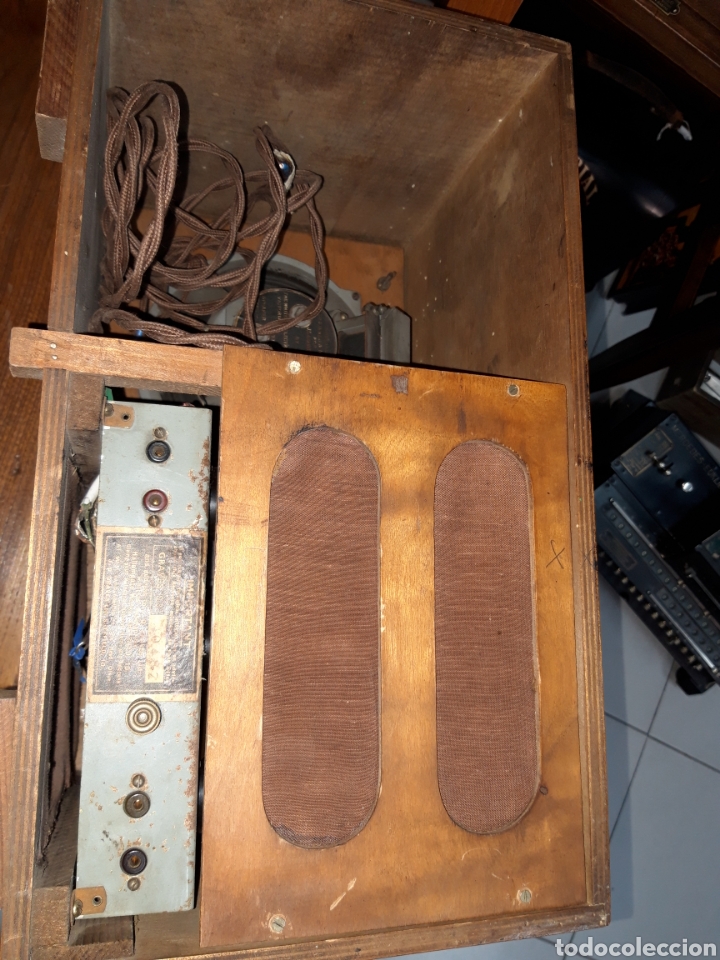 Radios de v&aacute;lvulas: Antigua Radio de V&aacute;lvulas. - Foto 3
