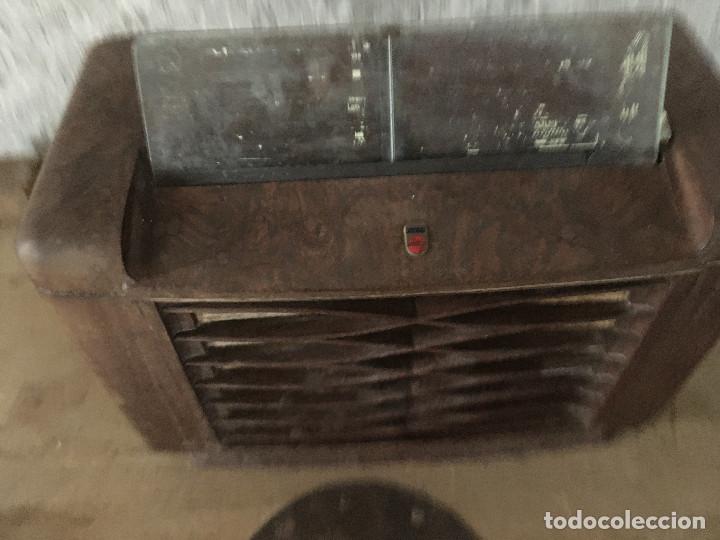 Radios de v&aacute;lvulas: RADIO PHILIPS 1954-FUNCIONA 220V.SOLO AM. - Foto 2