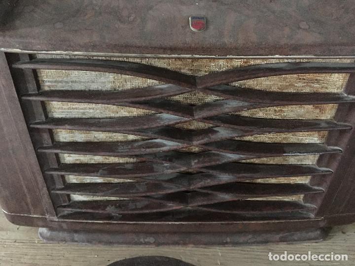 Radios de v&aacute;lvulas: RADIO PHILIPS 1954-FUNCIONA 220V.SOLO AM. - Foto 5