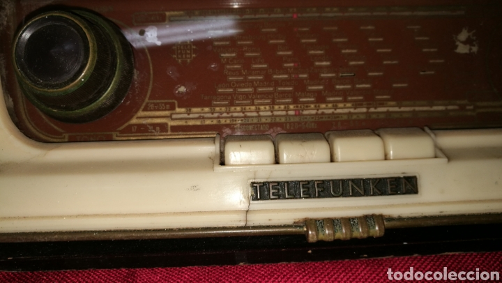 Radios de v&aacute;lvulas: ANTIGUO RADIO MADERA TELEFUNKE - Foto 3