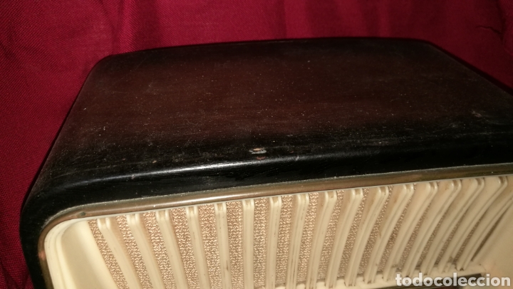 Radios de v&aacute;lvulas: ANTIGUO RADIO MADERA TELEFUNKE - Foto 4
