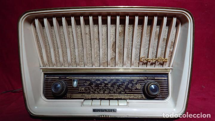 Radios de válvulas: RADIO DE VALVULAS TELEFUNKEN MODELO CONCERTINA CON FM AÑO 1957 - Foto 1 - 202029507