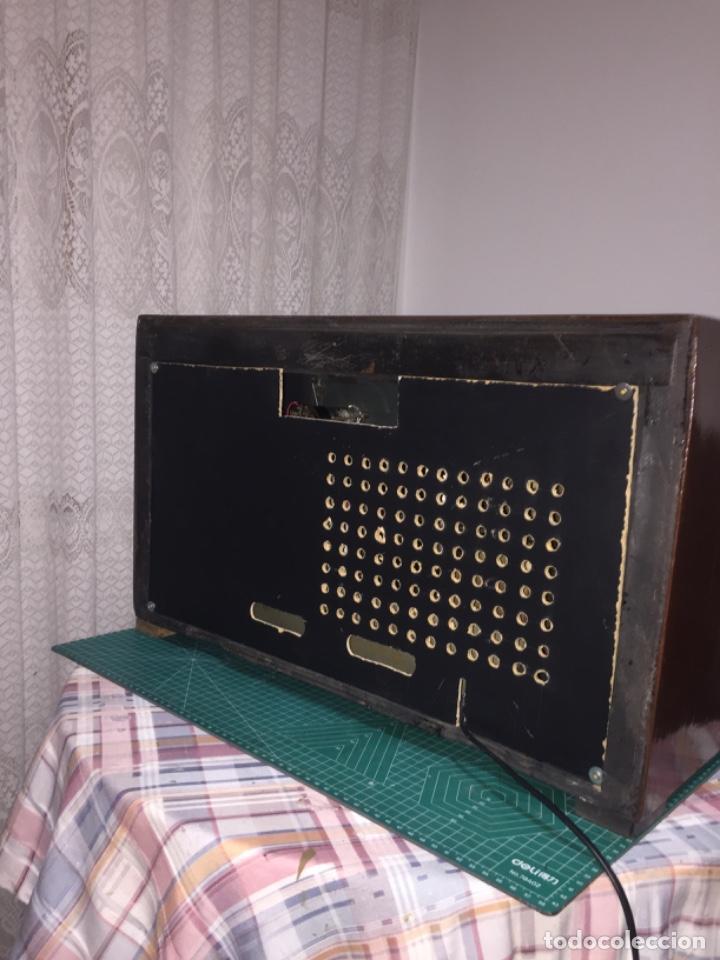 Radios de v&aacute;lvulas: Radio francesa sin marca - Foto 2