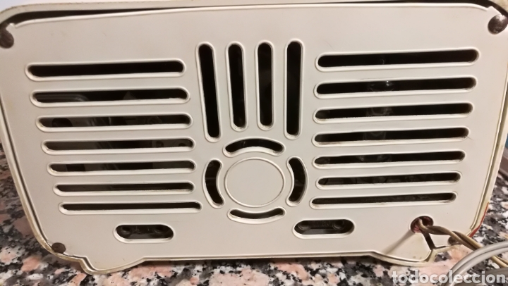 Radios de v&aacute;lvulas: ANTIGUO RADIO COLOR BLANCO - Foto 5