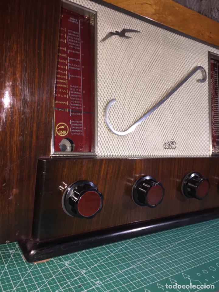 Radios de v&aacute;lvulas: Radio antigua sin marca - Foto 10