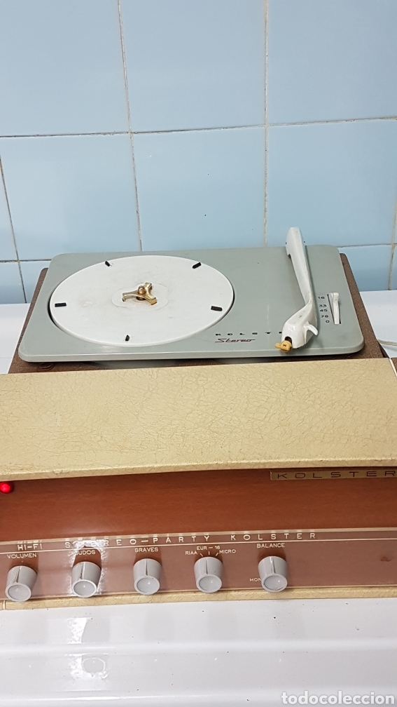 Radios de v&aacute;lvulas: Tocadiscos KOLSTER de v&aacute;lvulas estereo - Foto 2