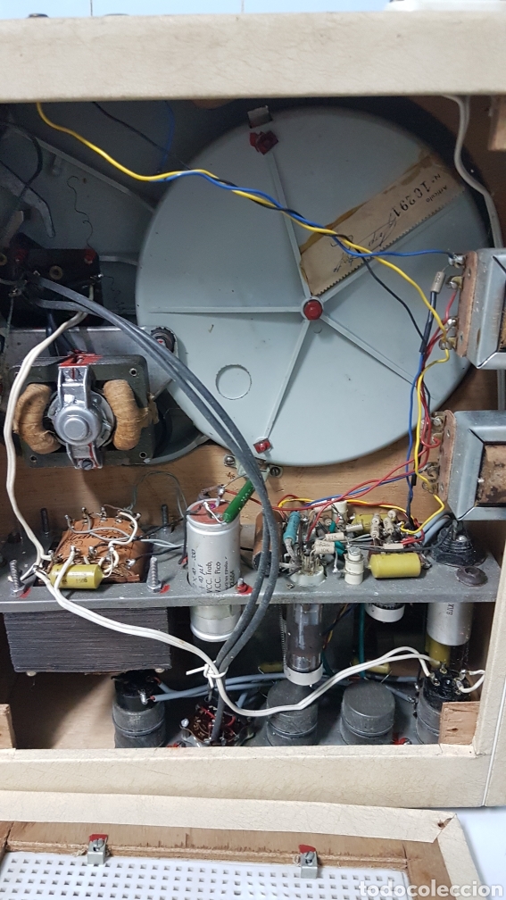 Radios de v&aacute;lvulas: Tocadiscos KOLSTER de v&aacute;lvulas estereo - Foto 6