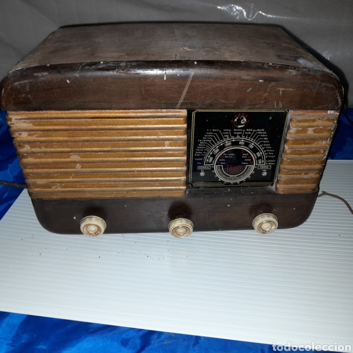 Radios de v&aacute;lvulas: Radio IHAR.antigua de v&aacute;lvulas - Foto 1