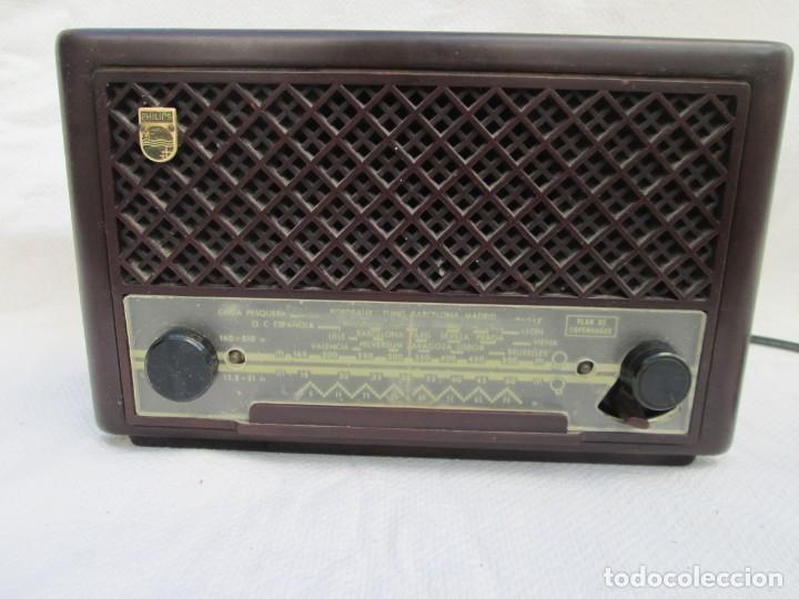 Radios de v&aacute;lvulas: Radio de v&aacute;lvulas. baquelita. Marca Philips - Foto 1