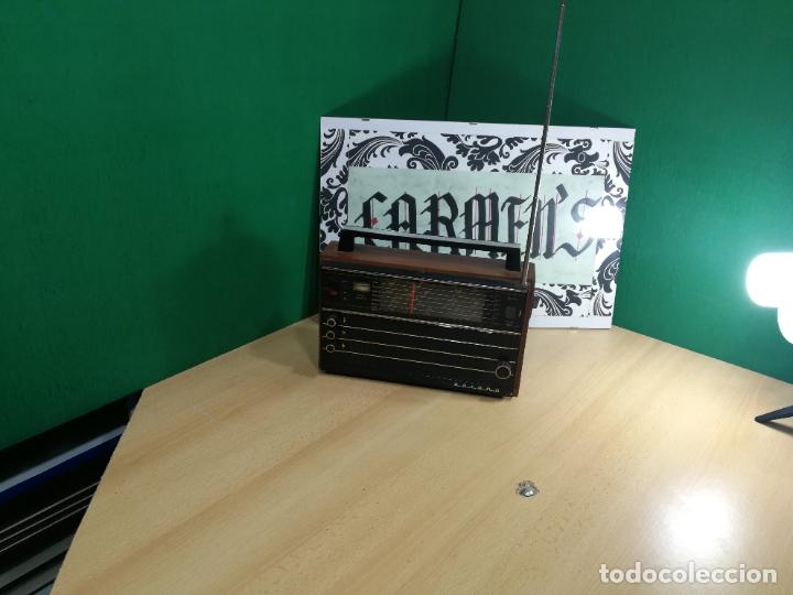 Radios de v&aacute;lvulas: RADIO ANTIGUA MULTIBANDA, BIEN CONSERVADA - Foto 23