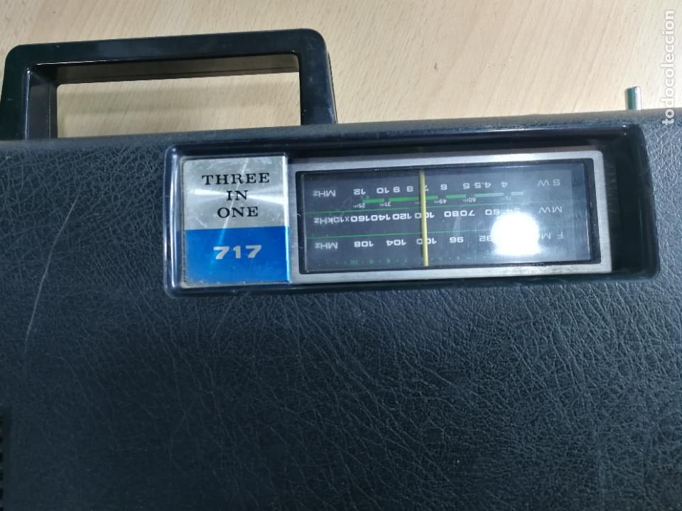 Radios de v&aacute;lvulas: RADIO TOCADISCOS CASETE DE MALETIN SILVANA - Foto 14
