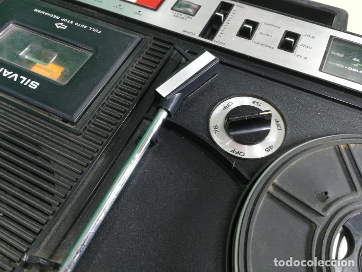 Radios de v&aacute;lvulas: RADIO TOCADISCOS CASETE DE MALETIN SILVANA - Foto 17