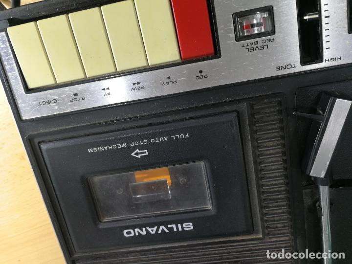 Radios de v&aacute;lvulas: RADIO TOCADISCOS CASETE DE MALETIN SILVANA - Foto 22