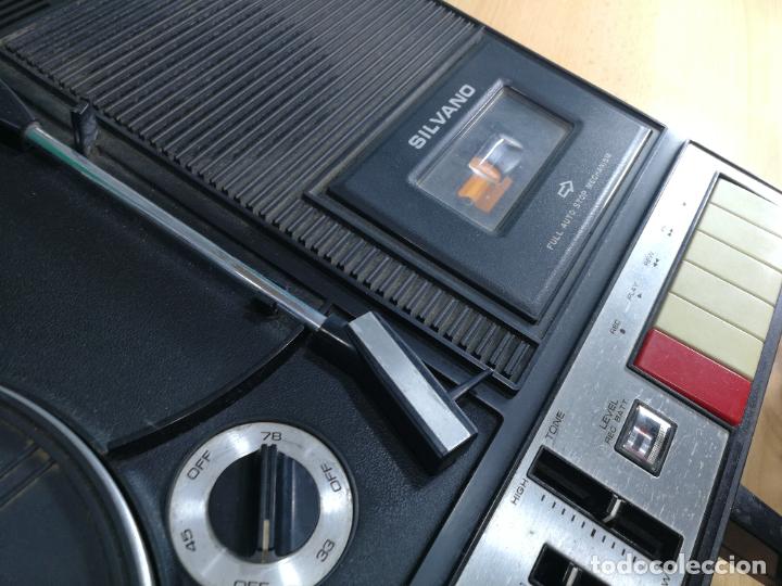 Radios de v&aacute;lvulas: RADIO TOCADISCOS CASETE DE MALETIN SILVANA - Foto 23
