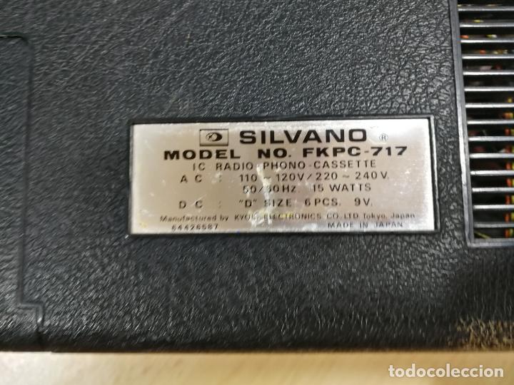 Radios de v&aacute;lvulas: RADIO TOCADISCOS CASETE DE MALETIN SILVANA - Foto 37