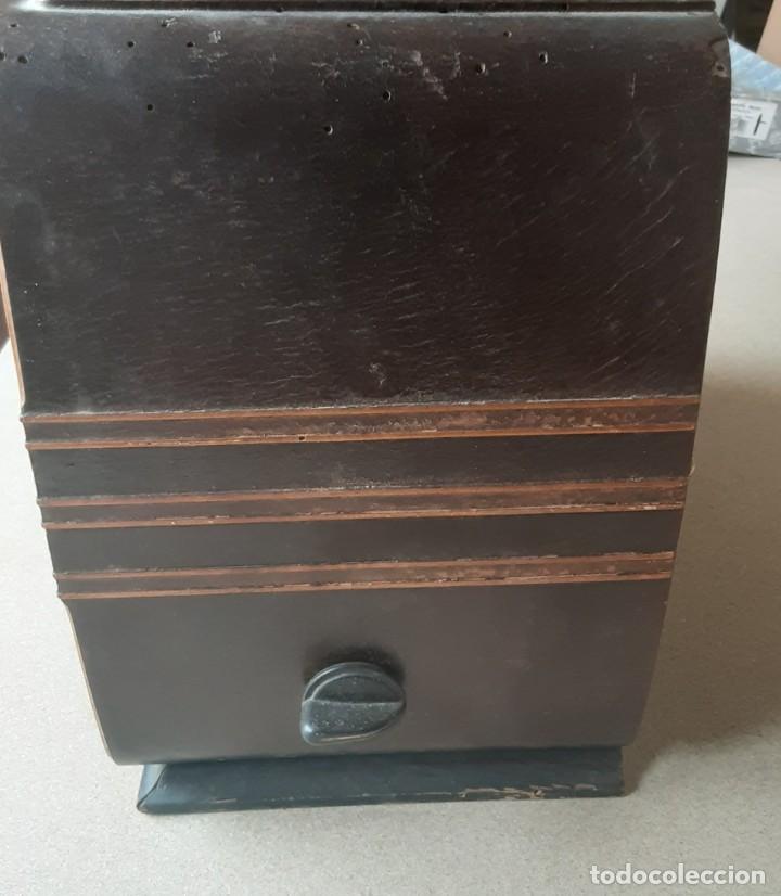Radios de v&aacute;lvulas: Radio antigua askar mod 439-a - Foto 3