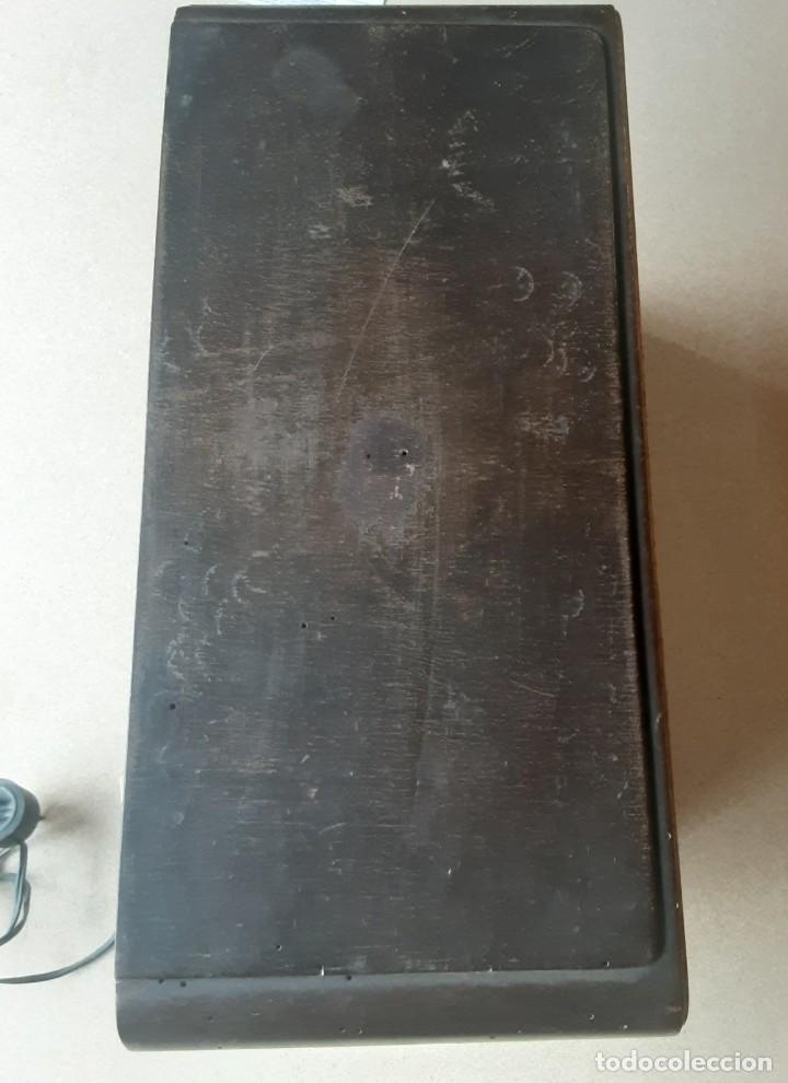 Radios de v&aacute;lvulas: Radio antigua askar mod 439-a - Foto 5