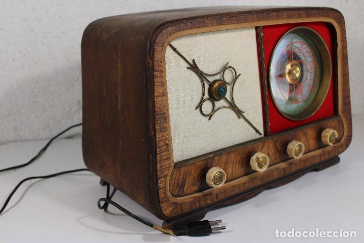 Radios de v&aacute;lvulas: antigua radio de valvulas - Foto 2