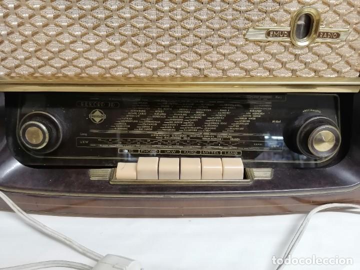 Radios de v&aacute;lvulas: Radio de valvulas Emud - Foto 2