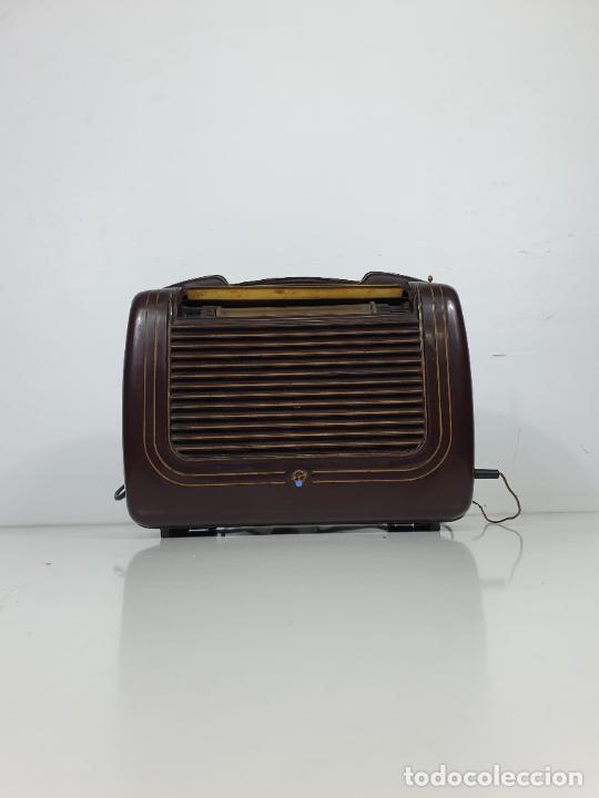 Radios de válvulas: Radio Blaupunkt - Baquelita - Asa Superior en Piel - de Colección!!! - Foto 7 - 279428543