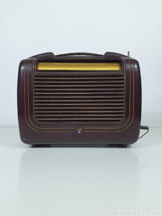 Radios de válvulas: Radio Blaupunkt - Baquelita - Asa Superior en Piel - de Colección!!! - Foto 1 - 279428543