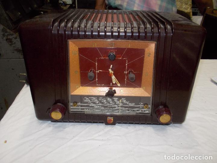 Radios de v&aacute;lvulas: Radio Philips MOdelo DF 352 A - Foto 3