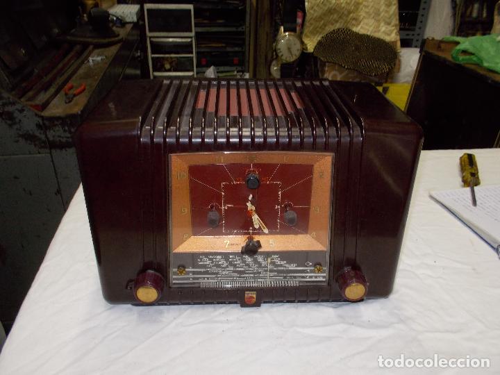 Radios de v&aacute;lvulas: Radio Philips MOdelo DF 352 A - Foto 1