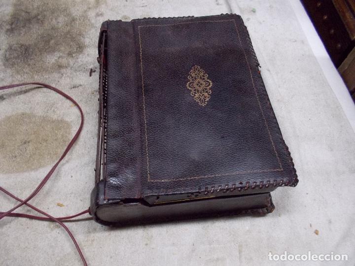 Radios de v&aacute;lvulas: radio con forma de libro - Foto 12