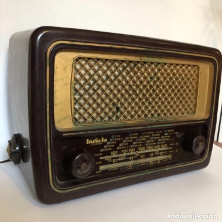 Radios de v&aacute;lvulas: R&aacute;dio antigua invicta - Foto 2
